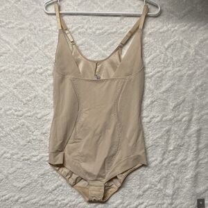 Maidenform Flexees Body Shaper Wear Your Own Bra One Piece, Tan Size 2X